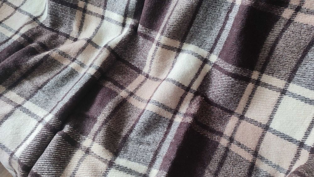 Плед шерстяной клетчатый