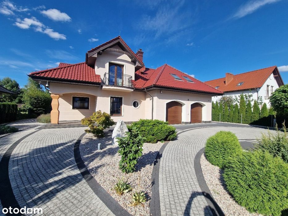 Dom do wynajęcia 6 pok. 250 m2, panele słoneczne !
