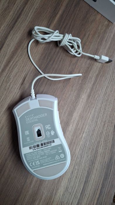 [Rato] Razer Deathadder Essencial - Branco, Gaming