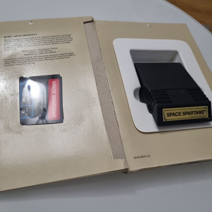 Retro gra IntelliVoice Space Spartans