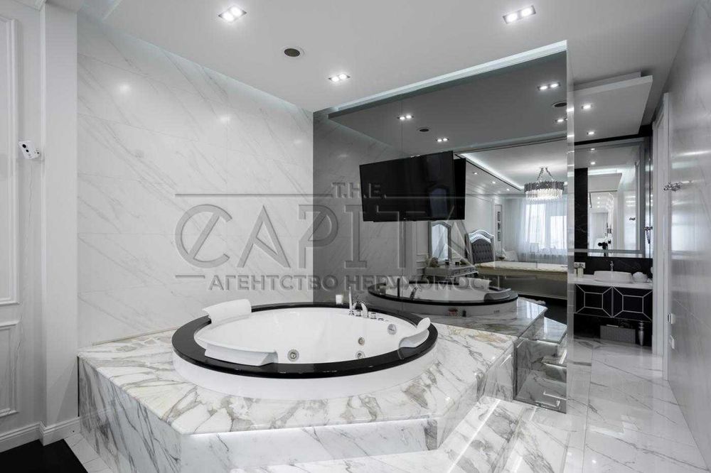 Продаж квартири, ЖК “Royal Tower”, вул. Саксаганського