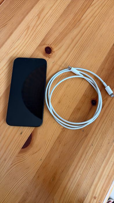 Apple iPhone 13 mini