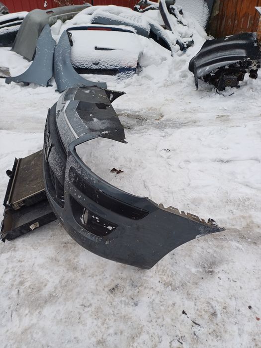 Citroen C4 ресталінг 08-11r передній бампер бампера в доброму стані