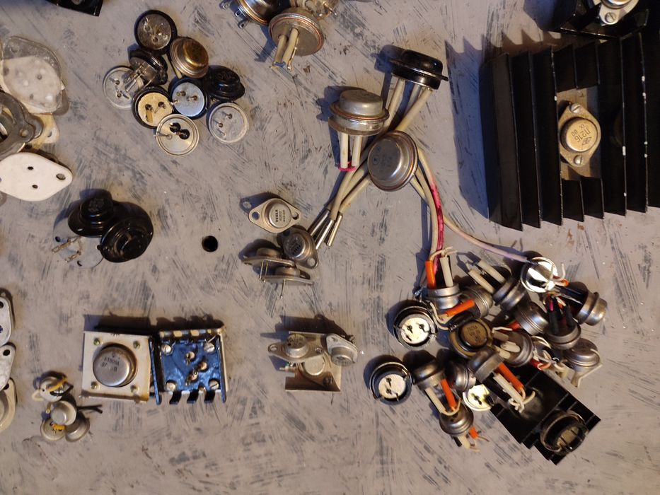 Транзисторы производства СССР продам.: 1 500 грн. - Інша електроніка ...