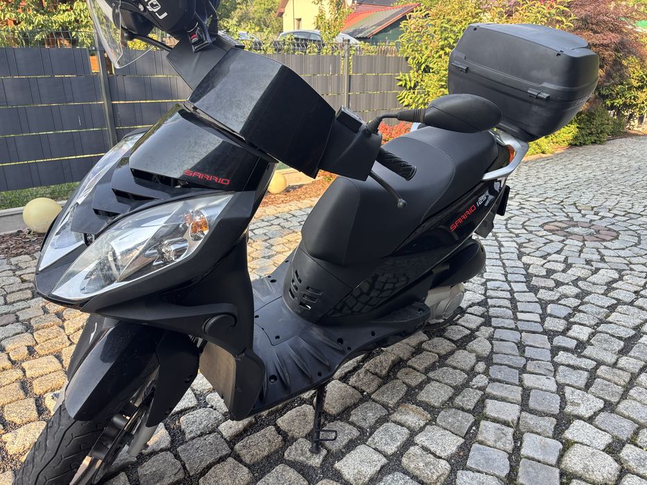 Wynajem  Motocykl  125