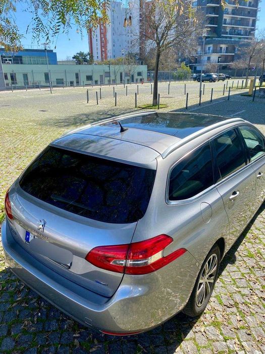 Peugeot 308 SW 1.2 PureTech Allure