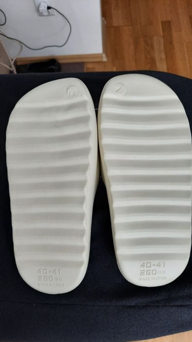 Klapki r.39-40 nowe