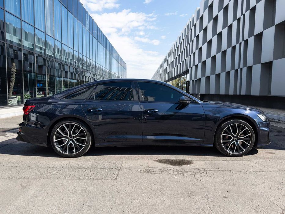 Audi A6 2021 VIN WAUL2AF25MN066796 фото оголошення 12 з 19