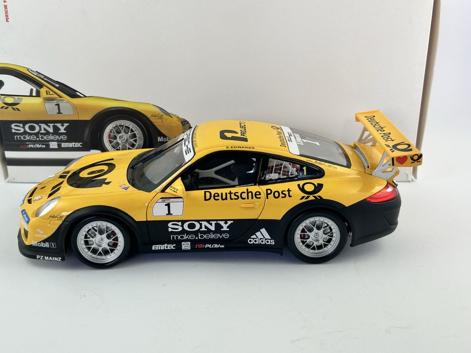 Porsche 911 Museum edition 1/18