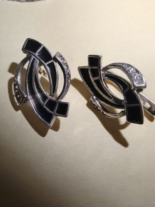 Продам срібні сережки