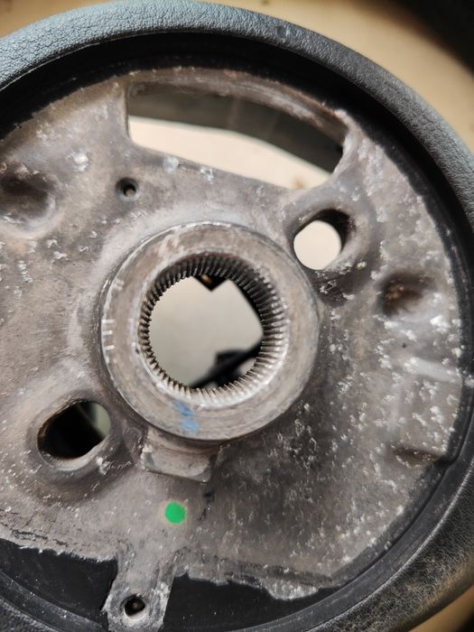 Продаи Руль бмв х 3