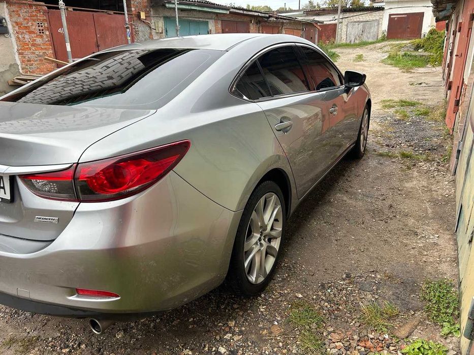 Мазда  6  2014 р.в.