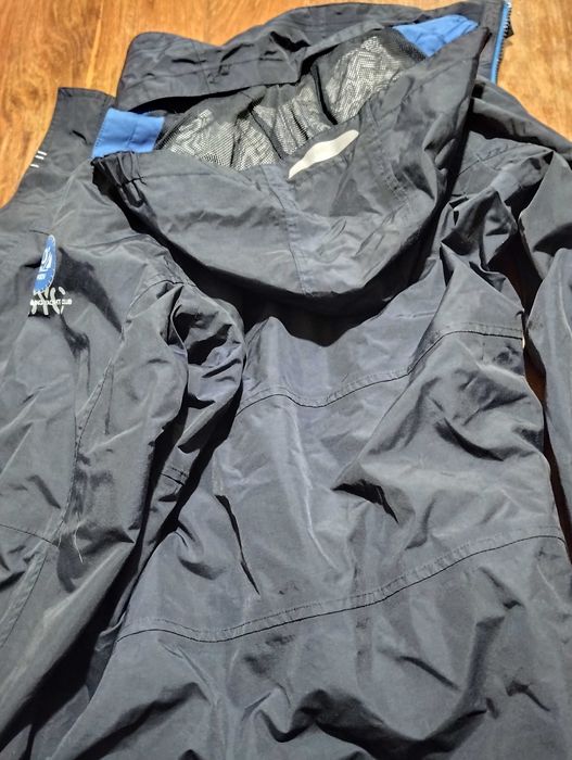 Kurtka chłopięca wodoodporna 153/162