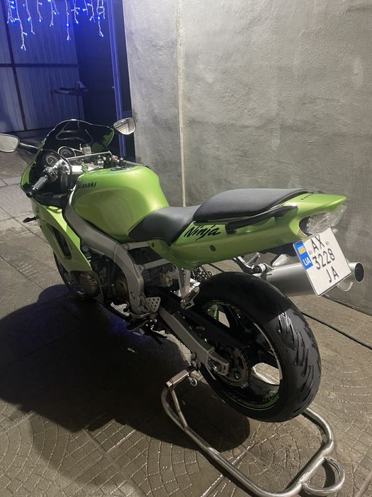 Продам  Кавасаки  Zx 6R