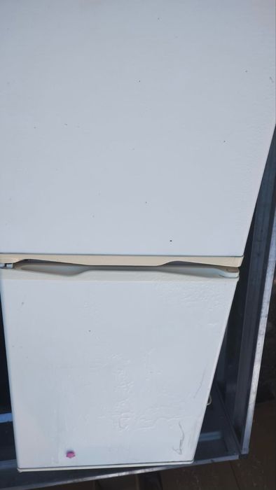 Sprzedam lodowke Polar CZ280