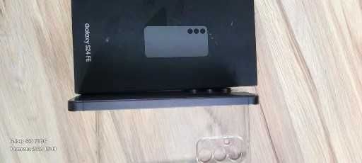 Sprzedam samsung s24 FE w ladnym stanie 1.5 letni sprawny tanio