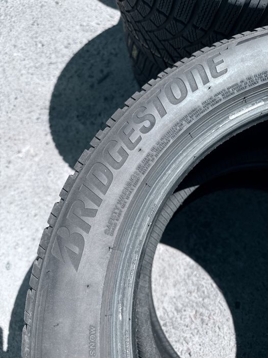 225 55 18 Bridgestone LM005 90% Шини Зима