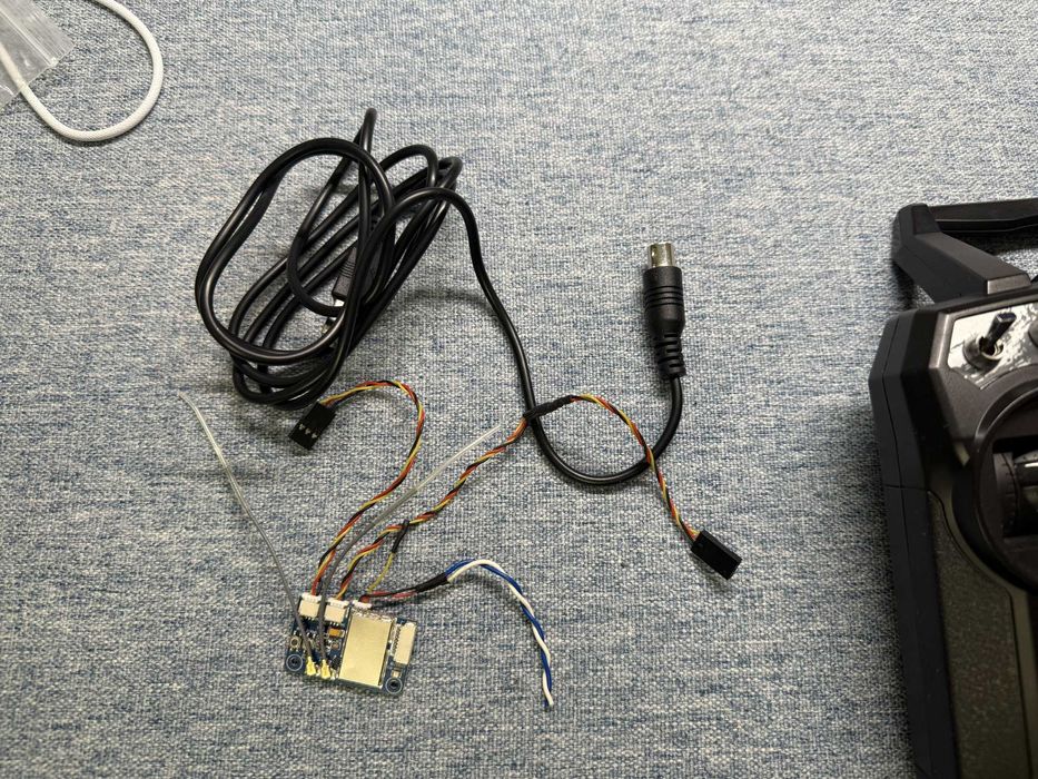 FlySky I6X приймач FS-X6B