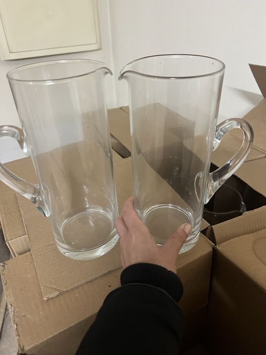 18 Jarras em vidro com asa – transparentes (ideais para sangrias)