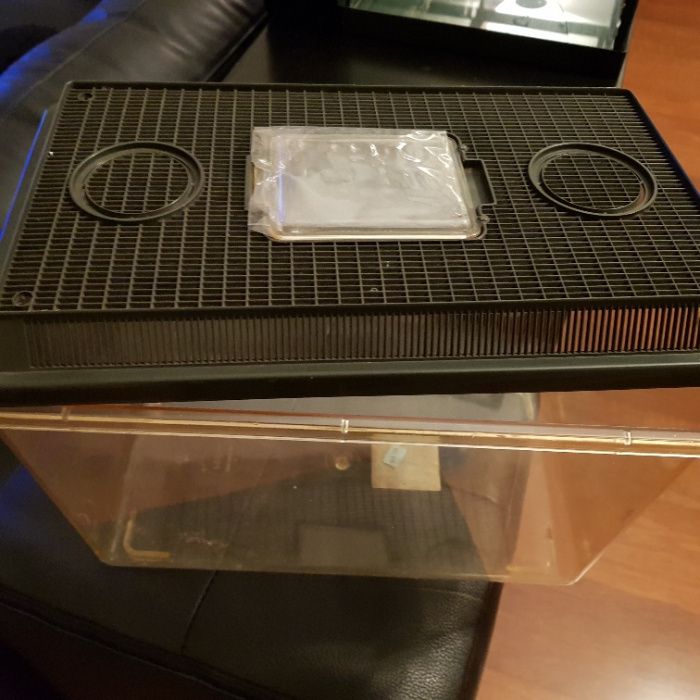 Transportadora de répteis NOVA