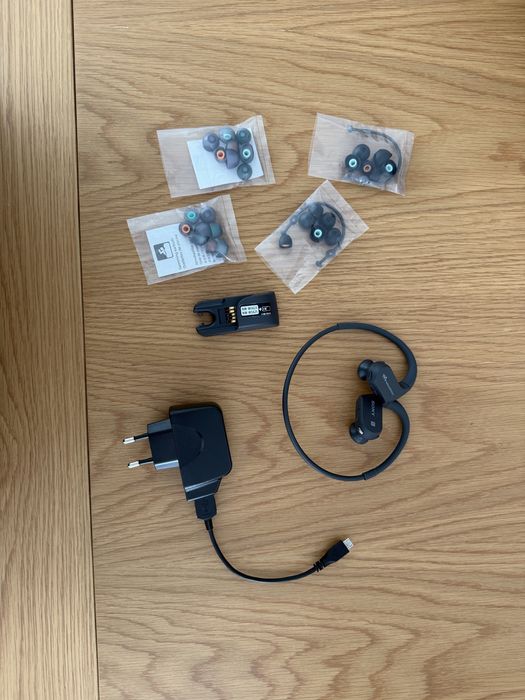 Sony Walkman NW-WS413 (4GB) – Auscultadores MP3 p/ Desporto e Natação (Novo)