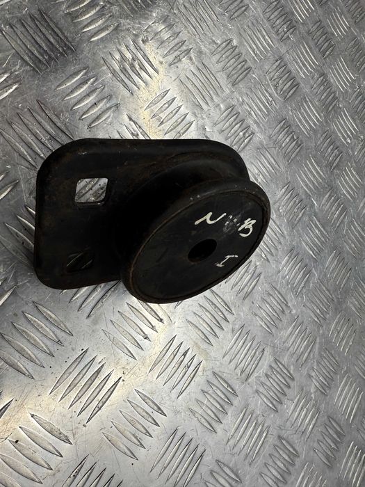 Подушка опора двигателя правая daewoo nubira 96308431
