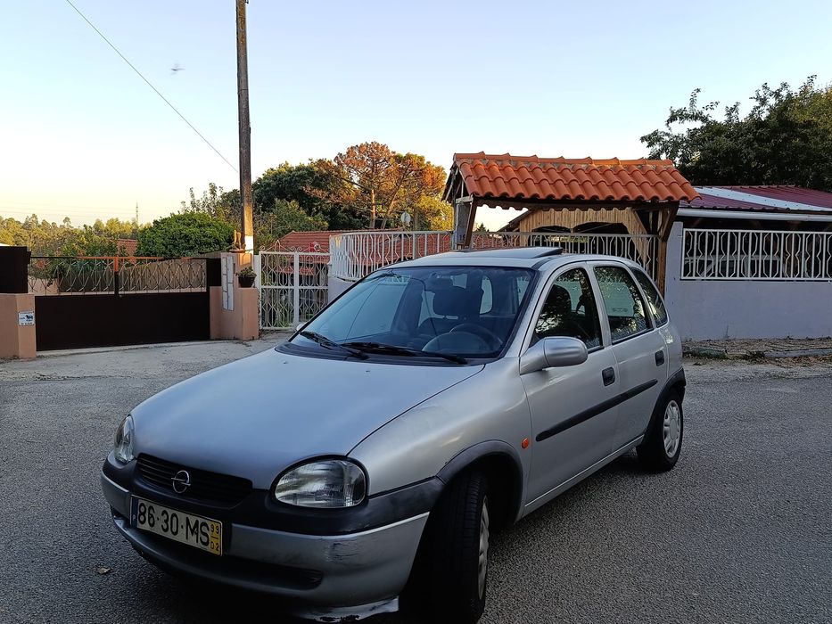 Opel corsa 1.0 12v