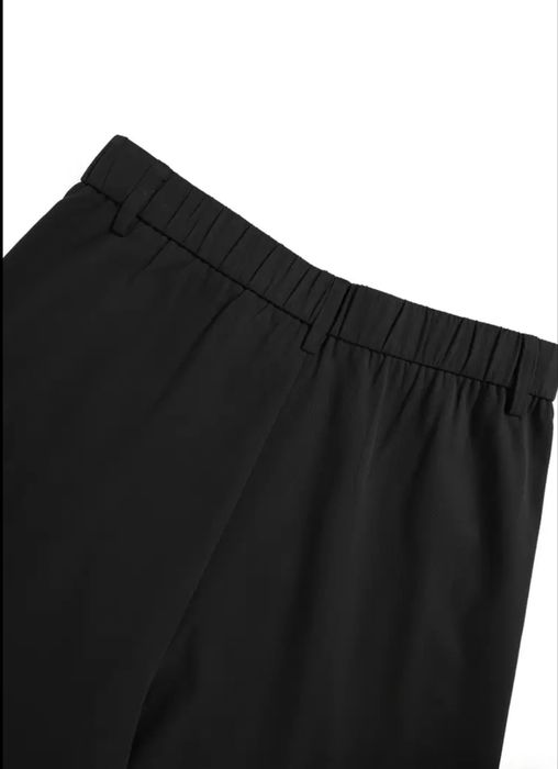 Чоловічі брюки з широкими штанинами