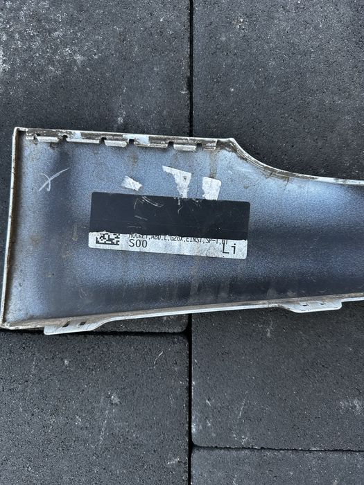 8737085 молдинг лівий порога Мпакет ліва BMW G26 i4