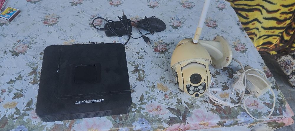 Продам IP камеру и регистратор