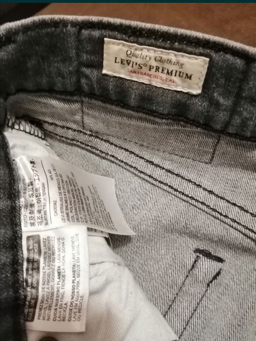 Calça Levi's originais