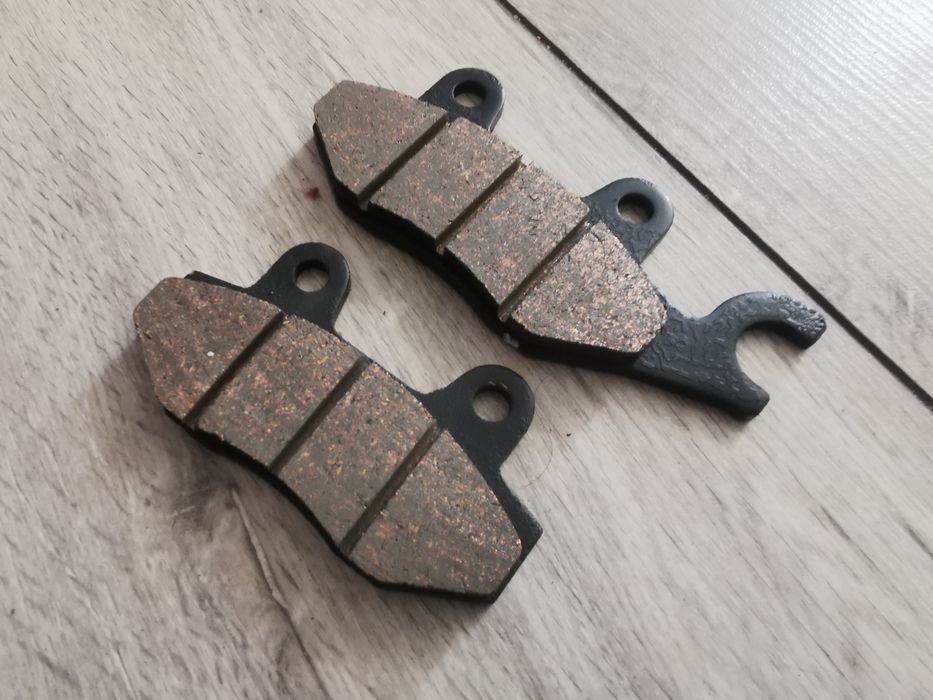 Yamaha xtz 750 super tenere klocki kamulcowe zacisku hamulca lewe