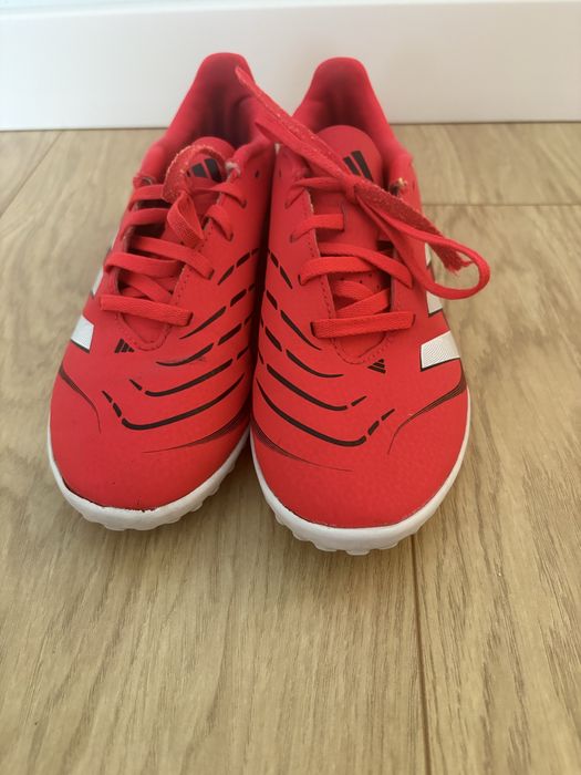 Adidas Predator turfy 35