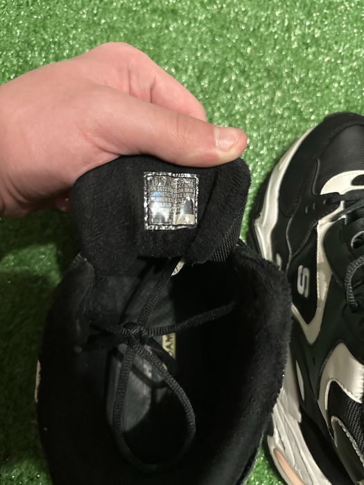 женские ботинки Skechers Stamina V2. 41