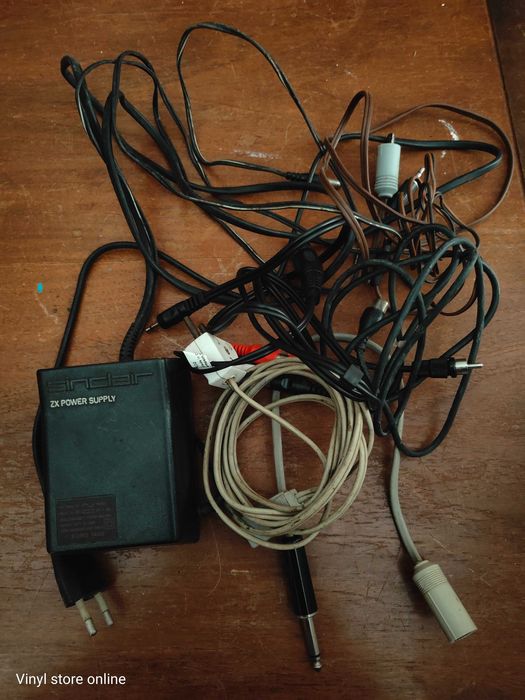 ZX Spectrum - Não testado , com gravador e oferta de 200 jogos