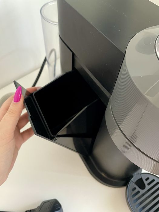 Ekspres kapsułkowy do kawy nespresso vertuo