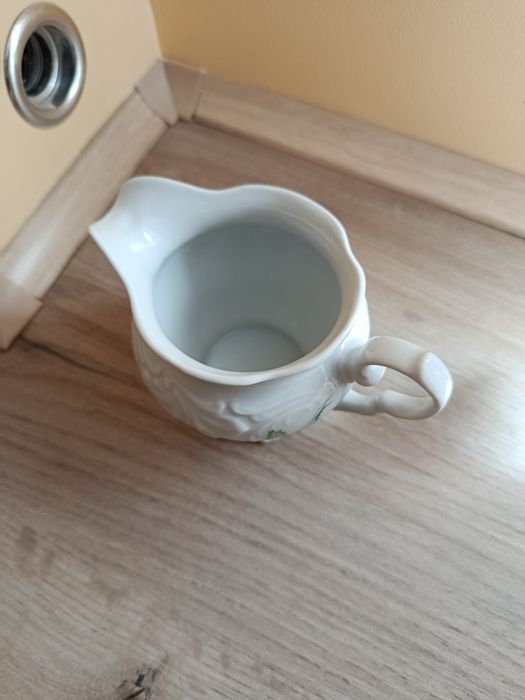 Śliczny stary mlecznik porcelana Wałbrzych