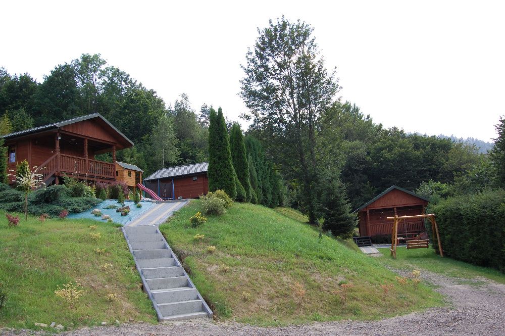 Noclegi Bieszczady Domki przy lesie Bukowiec 67 nad J. Solińskim, Bon.