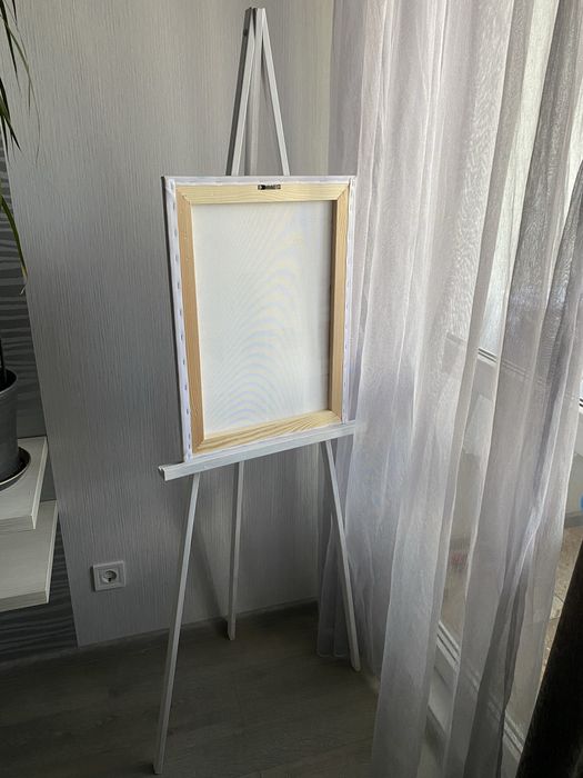 Мольберт ( білий ) фотозона Самовивіз!
