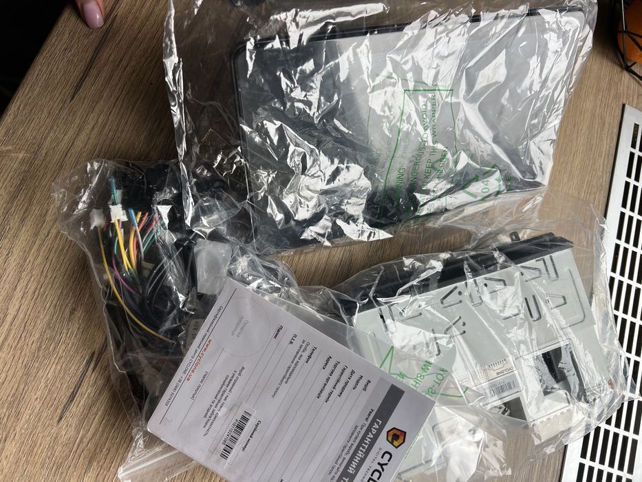 Мультимедійний центр Cyclone P10-001 2/32Gb 10” 1Din