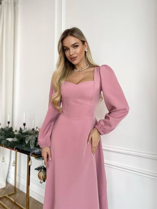 Сукня пудрова нова