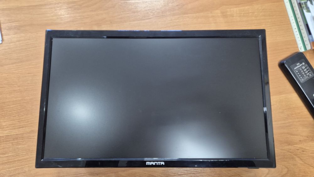 Telewizor Manta 19LHN120D