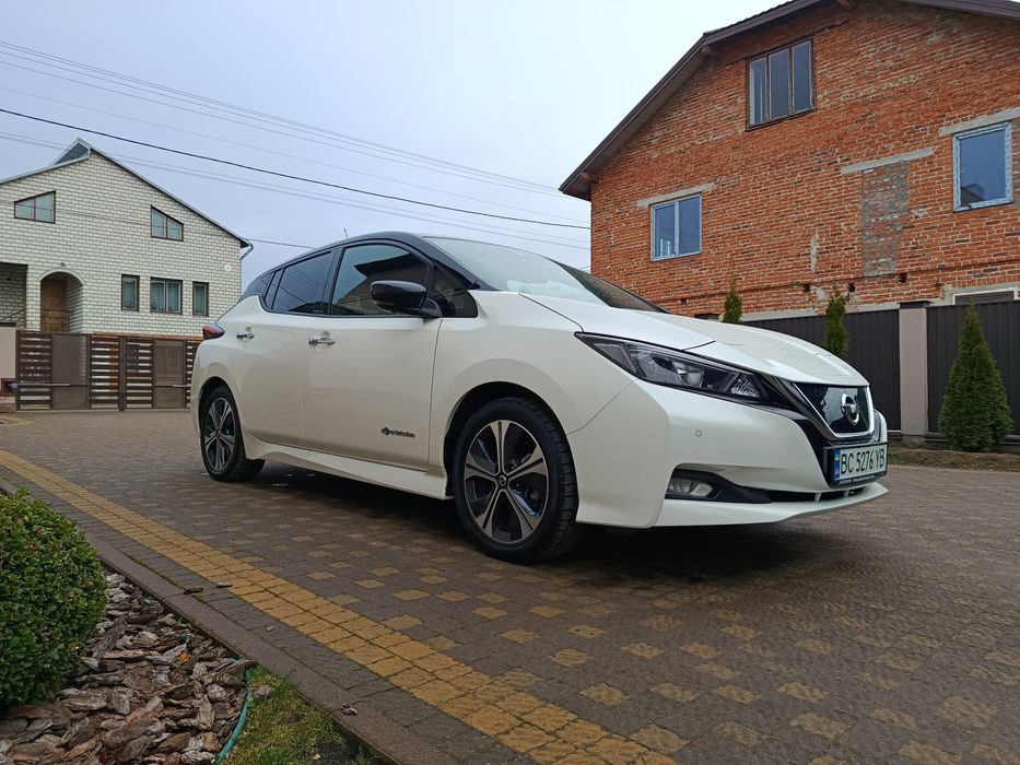 Nissan leaf  2020 40квт