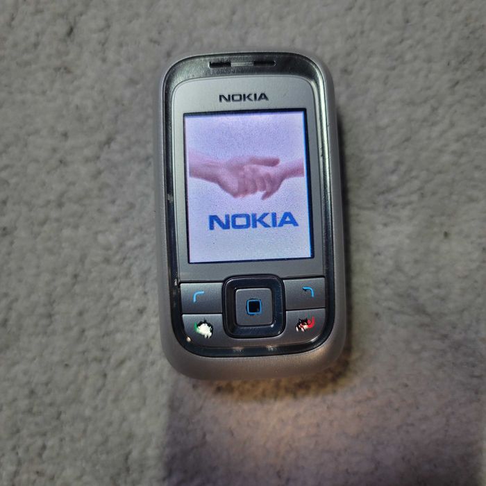 Телефон Nokia 6111,слайдер с заряд,sharp,акам хор