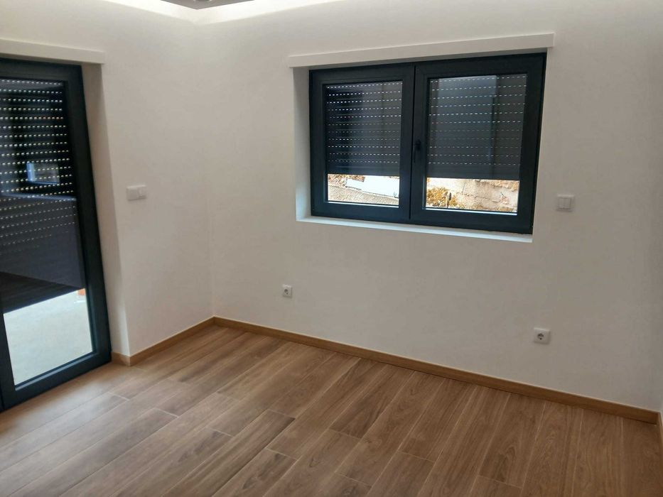Apartamento T2 Novo & Moderno – Totalmente Mobilado e Equipado (Próximo de Vila Real e UTAD)