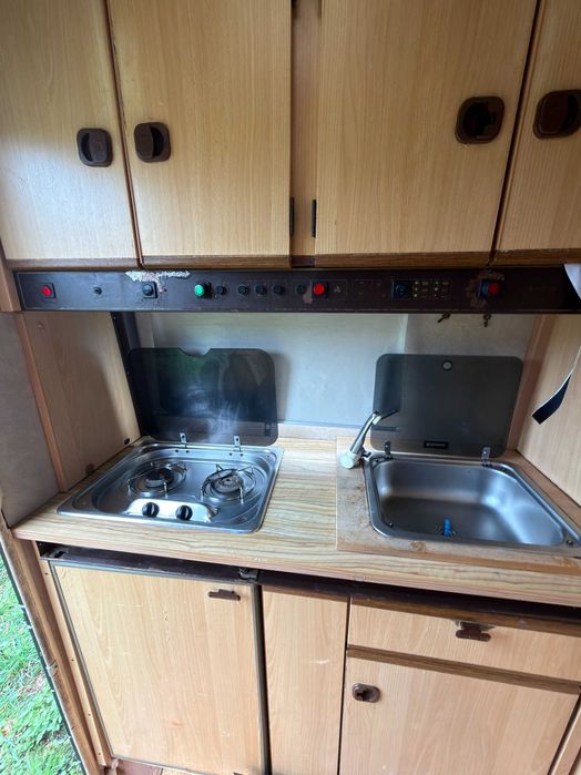 Autocaravana Peugeot J5 Burstner