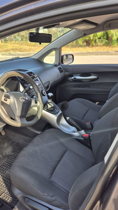 Toyota Auris 2010 1.4 diesel