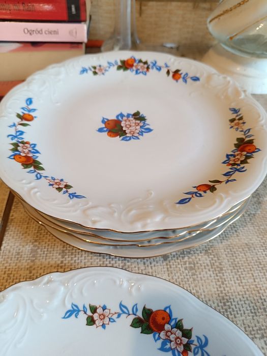 Zestaw talerzy porcelana Wałbrzych lata 50 te
