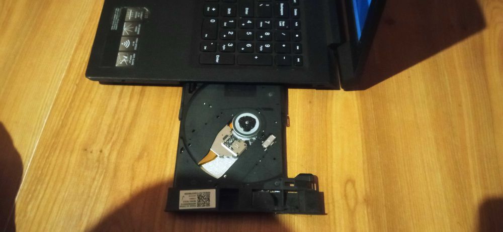 Laptop Lenovo Ideapad V110-15IAP