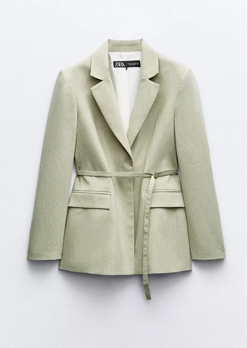 Костюм Zara: жакет + шорти. Розмір S. Колір приглушений світло-оливковий / sage green.